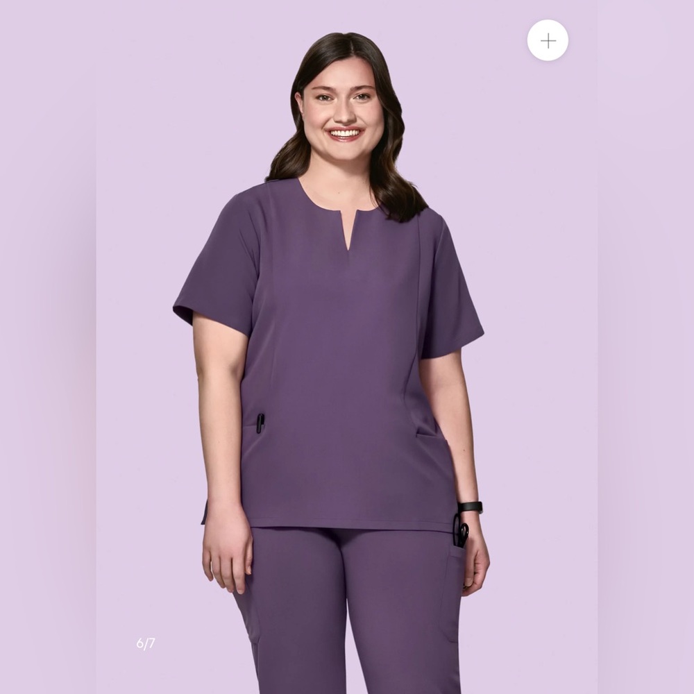 Mandala Scrubs

5 Pocket Notch
Neck Top Dewberry -
2XL